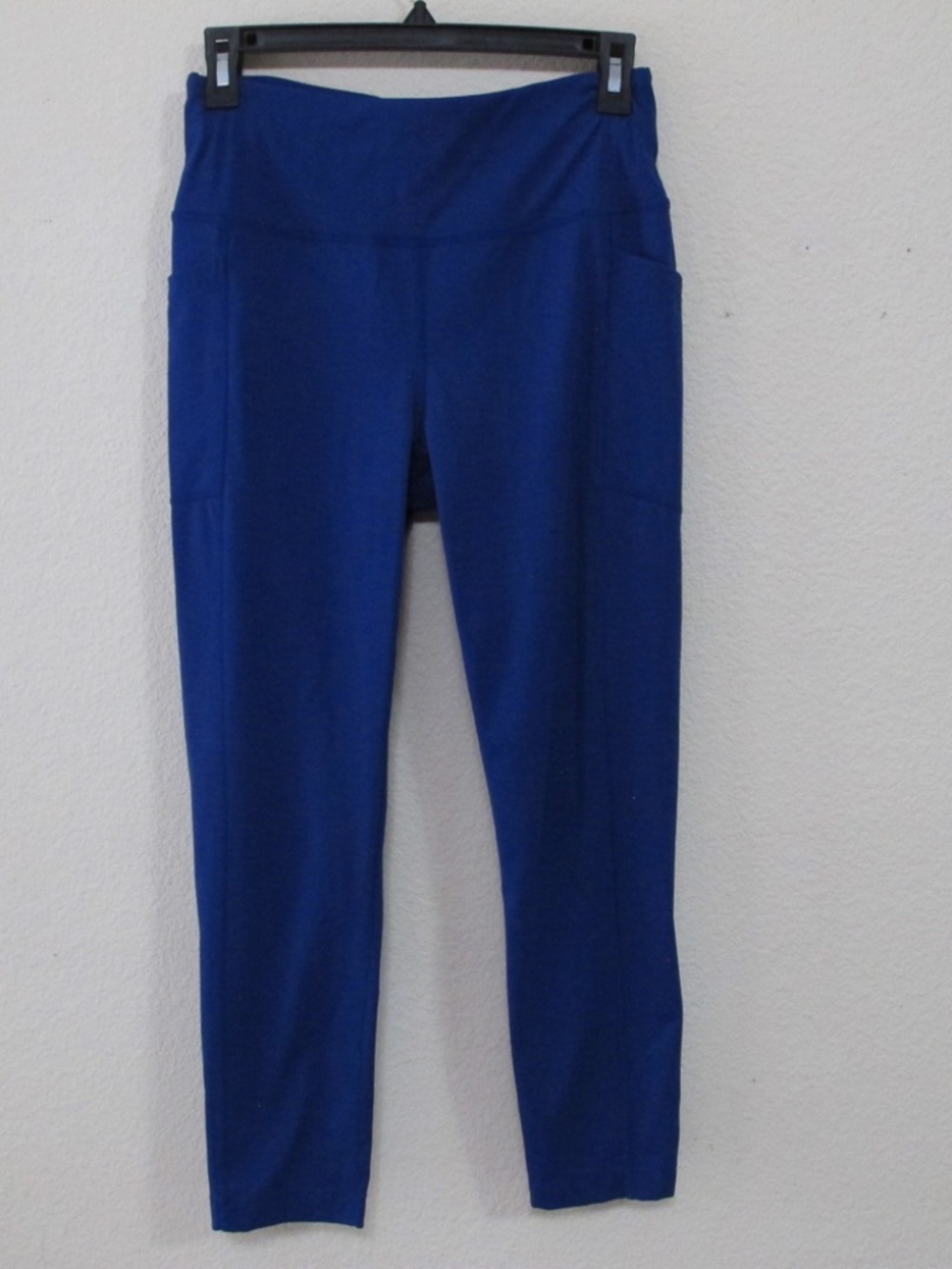 BOGO and Half Off Mondetta tight yoga gym pants women capri leggings SEA BLUE